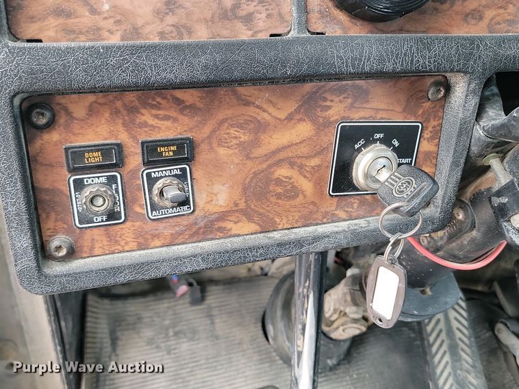 image for item OD9671 2000 Kenworth  W900B ready mix truck