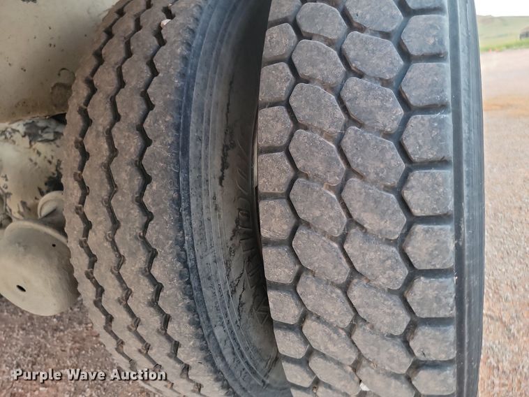 image for item OD9671 2000 Kenworth  W900B ready mix truck