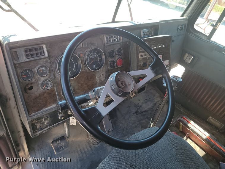 image for item OD9707 1996 Kenworth  dump truck