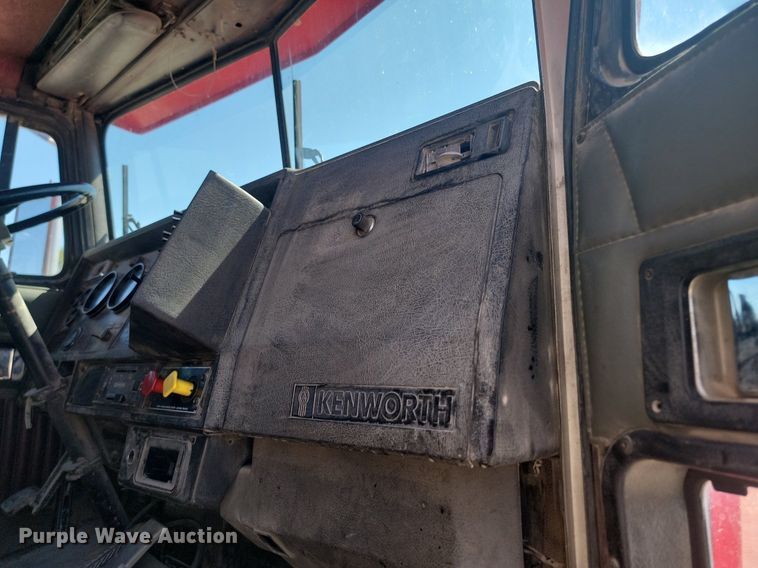 image for item OD9707 1996 Kenworth  dump truck