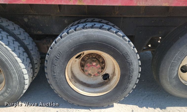 image for item OD9707 1996 Kenworth  dump truck