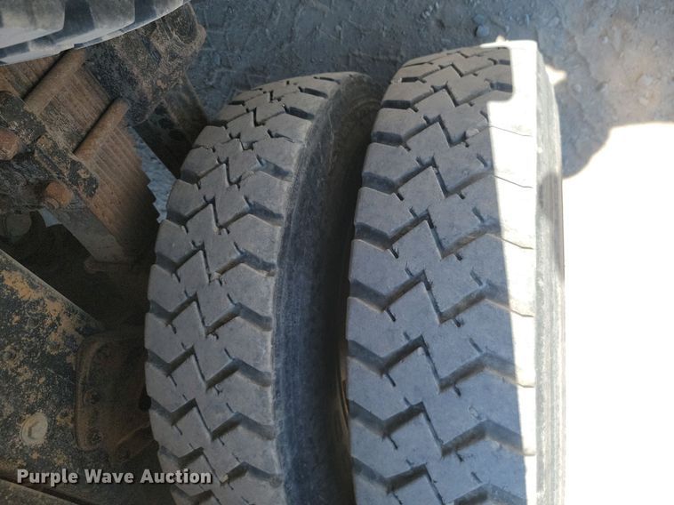 image for item OD9707 1996 Kenworth  dump truck