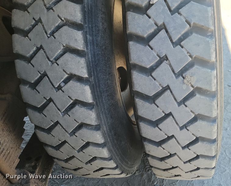 image for item OD9707 1996 Kenworth  dump truck