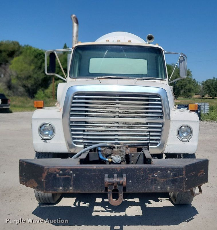 image for item OD9708 1982 Ford  8000 ready mix truck