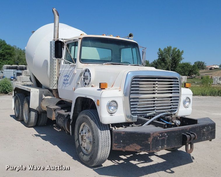 image for item OD9708 1982 Ford  8000 ready mix truck