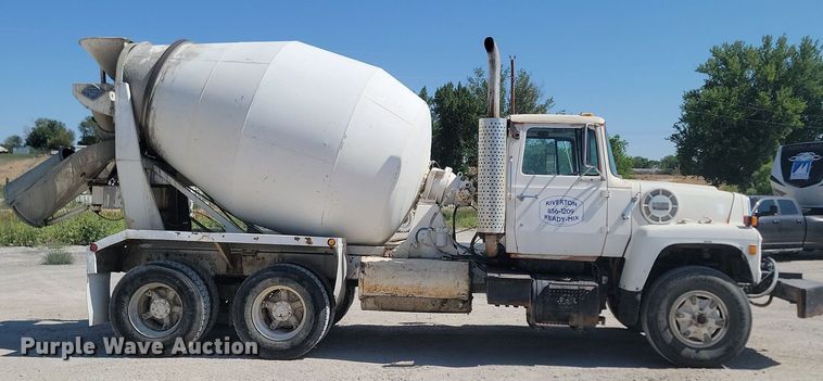 image for item OD9708 1982 Ford  8000 ready mix truck