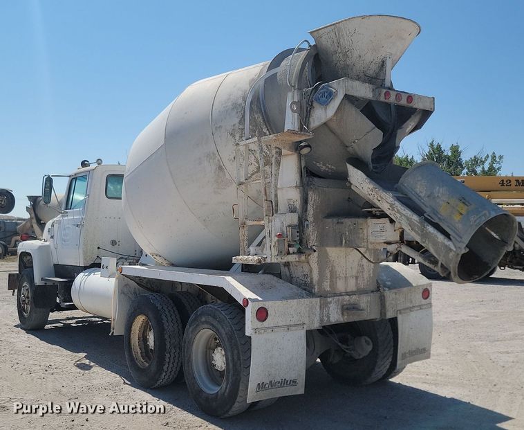 image for item OD9708 1982 Ford  8000 ready mix truck