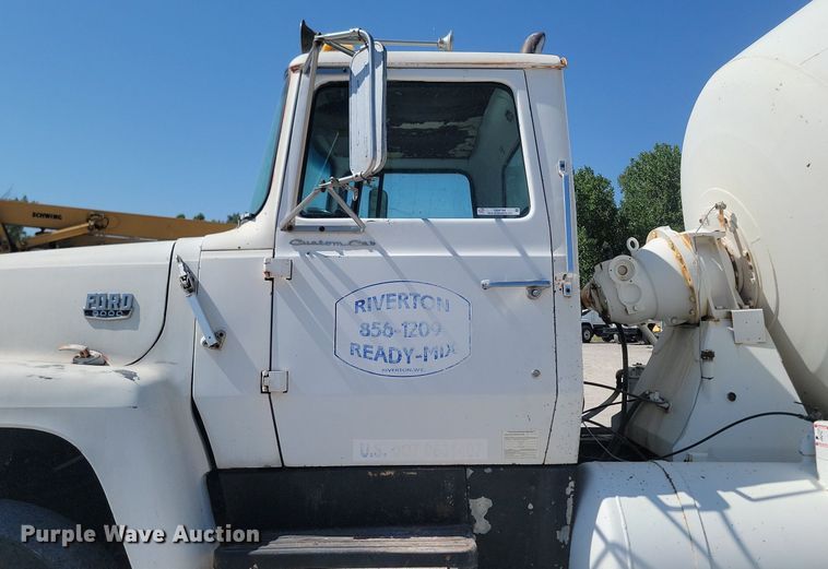 image for item OD9708 1982 Ford  8000 ready mix truck