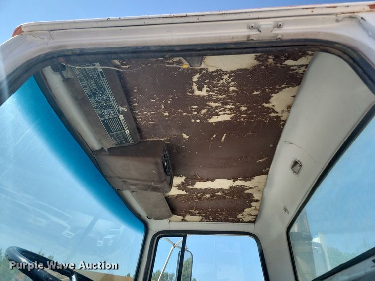 image for item OD9708 1982 Ford  8000 ready mix truck