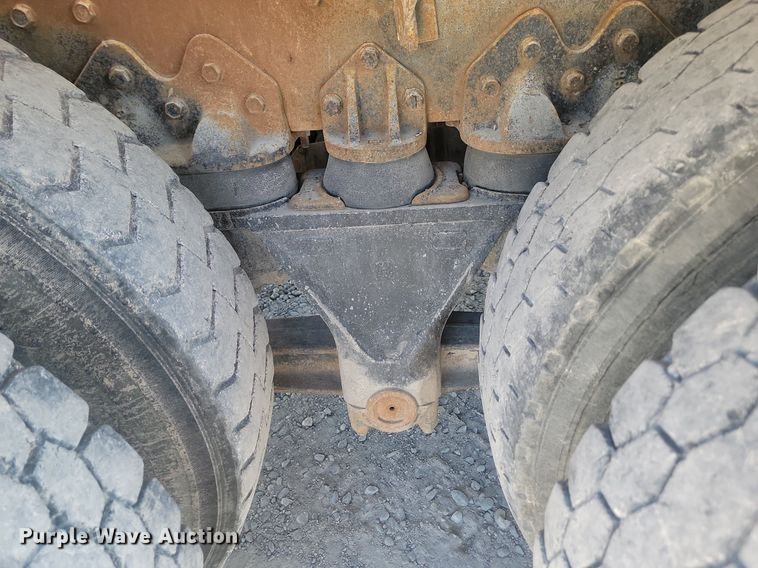 image for item OD9713 1989 International  Paystar 5000 ready mix truck