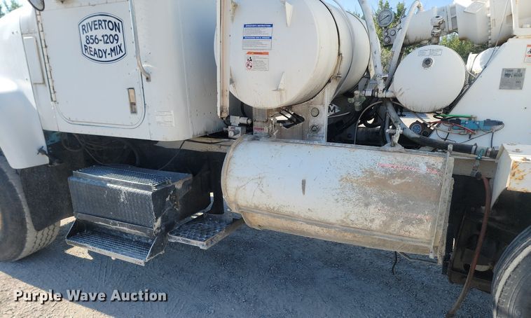 image for item OD9713 1989 International  Paystar 5000 ready mix truck