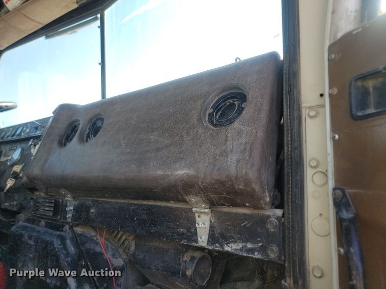 image for item OD9713 1989 International  Paystar 5000 ready mix truck