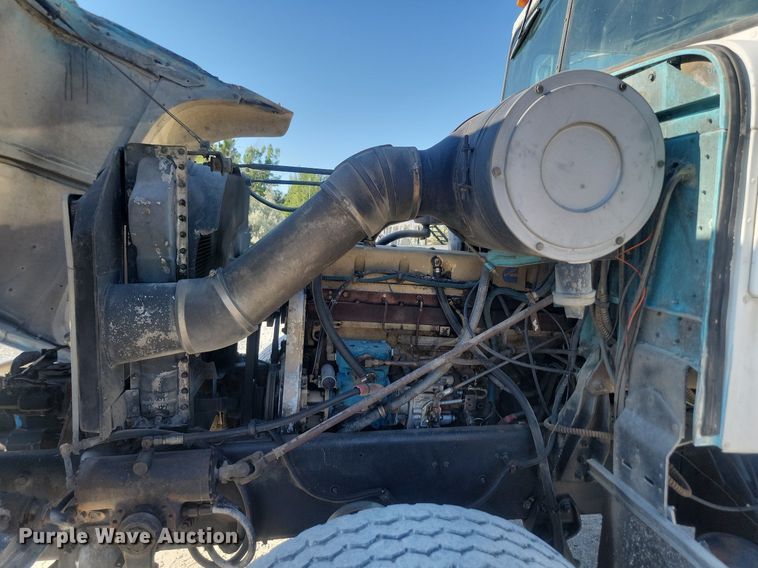 image for item OD9713 1989 International  Paystar 5000 ready mix truck