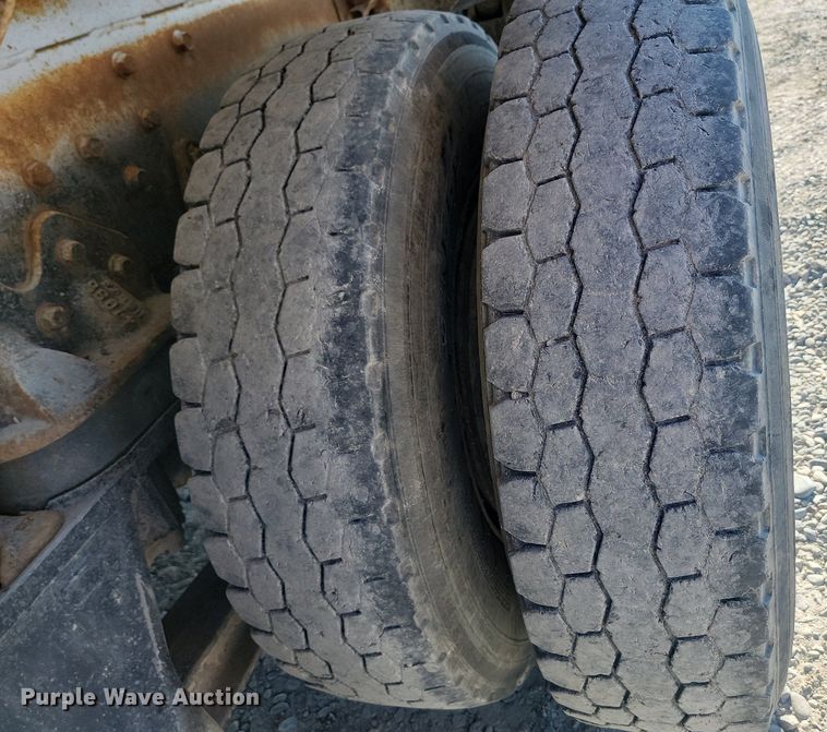 image for item OD9713 1989 International  Paystar 5000 ready mix truck