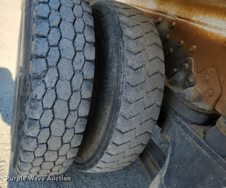 image for item OD9713 1989 International  Paystar 5000 ready mix truck