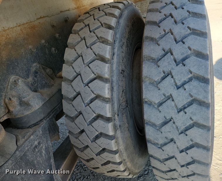 image for item OD9713 1989 International  Paystar 5000 ready mix truck