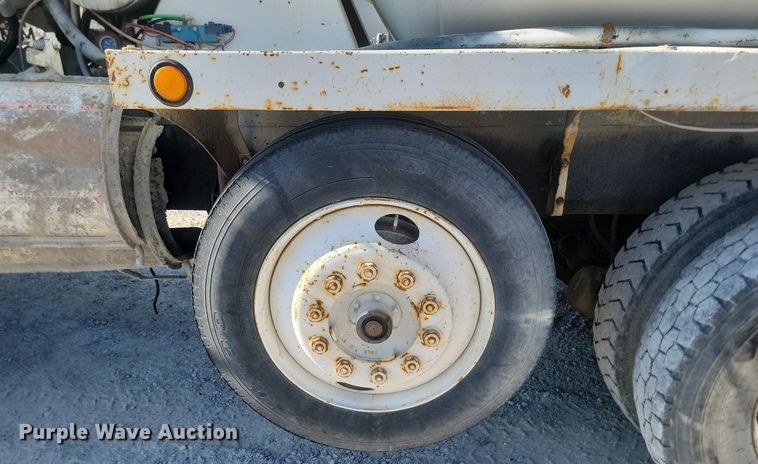 image for item OD9713 1989 International  Paystar 5000 ready mix truck