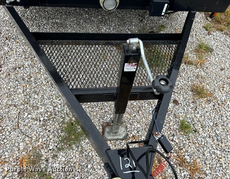 image for item OF9952 Sullair 375H air compressor