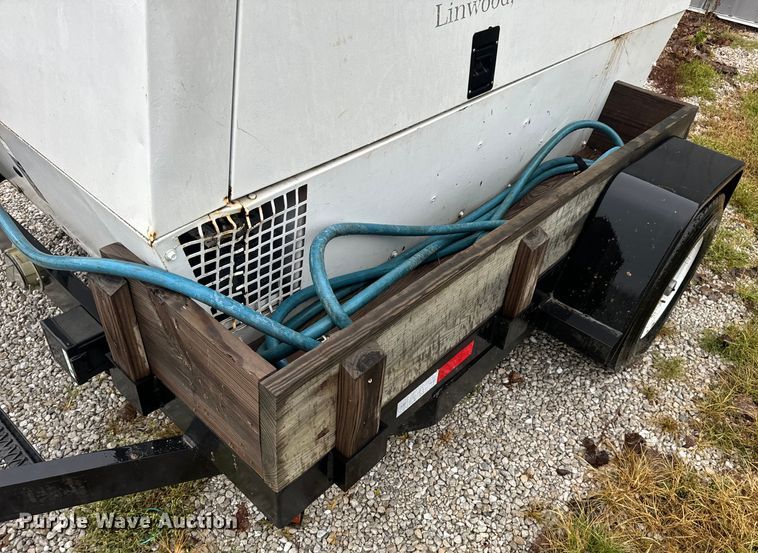 image for item OF9952 Sullair 375H air compressor