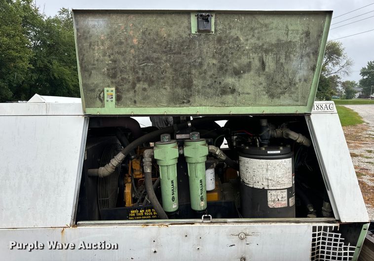 image for item OF9952 Sullair 375H air compressor