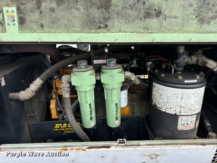 image for item OF9952 Sullair 375H air compressor