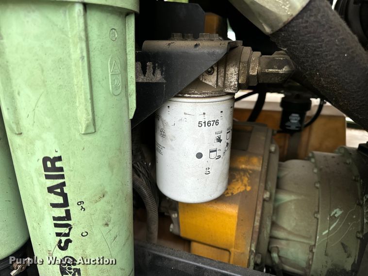 image for item OF9952 Sullair 375H air compressor