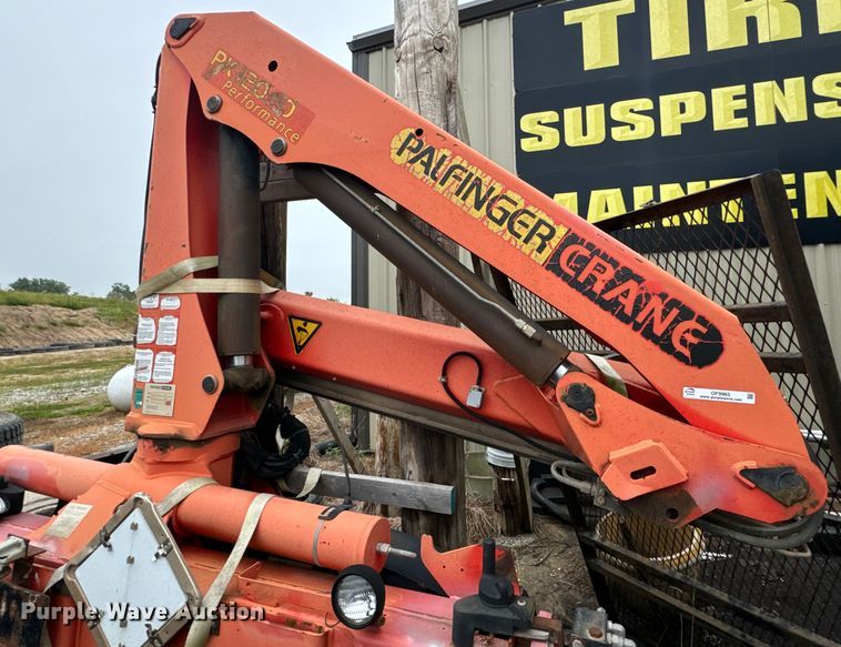 image for item OF9965 2008 Palfinger PK12000 knuckle boom crane