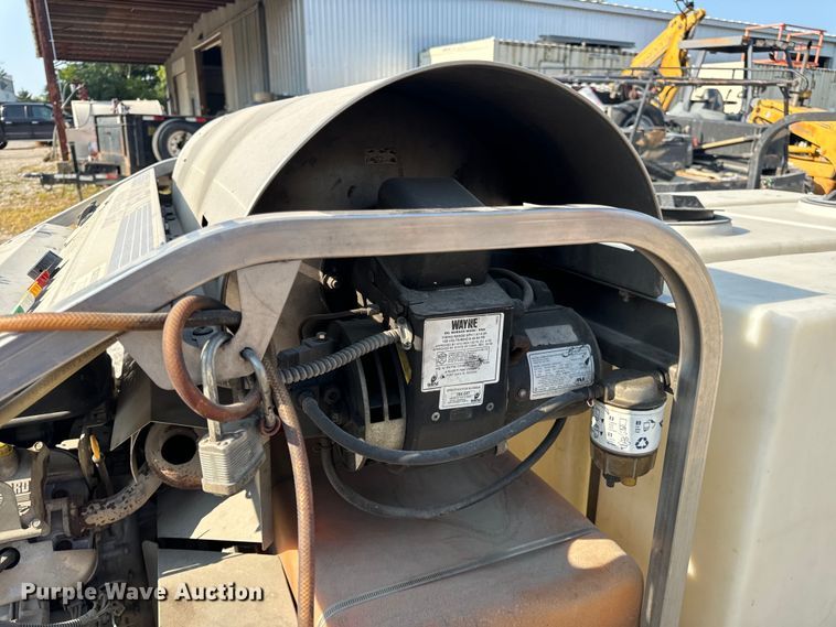 image for item OF9970 Hydro Tek SCU35009VAF pressure washer trailer