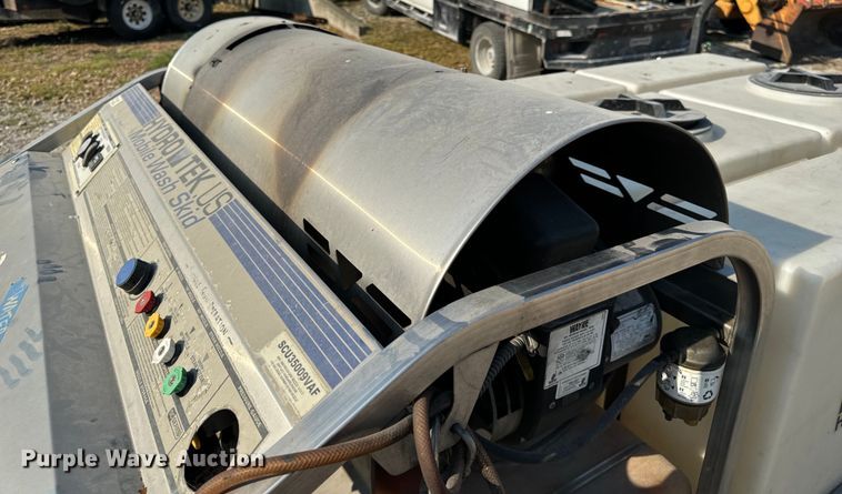 image for item OF9970 Hydro Tek SCU35009VAF pressure washer trailer