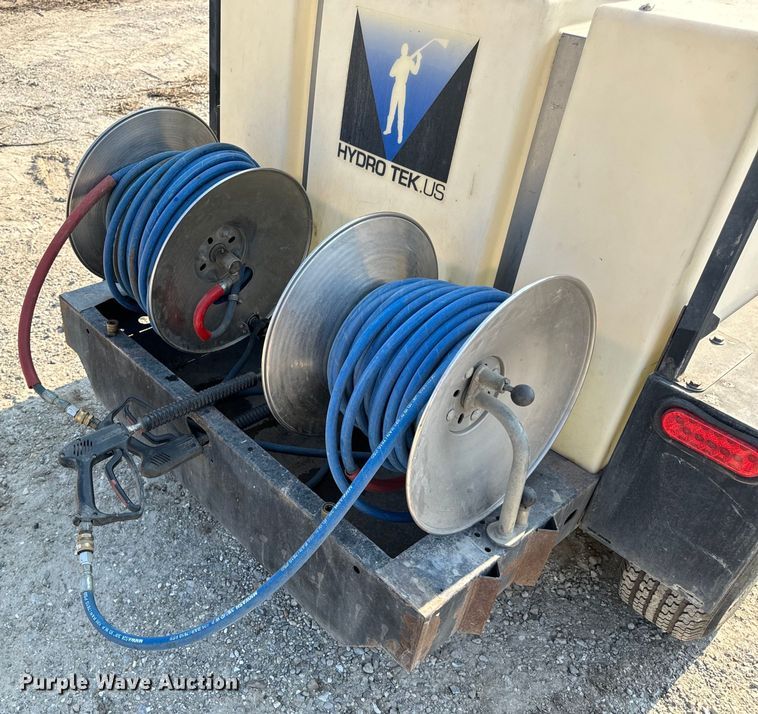 image for item OF9970 Hydro Tek SCU35009VAF pressure washer trailer