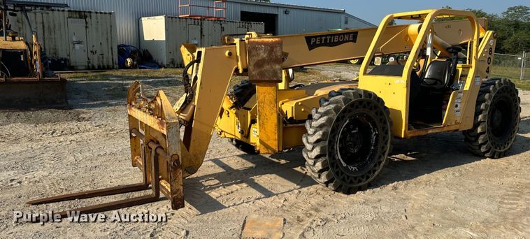 image for item OF9971 2006 Pettibone 8044 telehandler