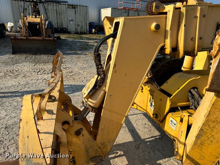 image for item OF9971 2006 Pettibone 8044 telehandler