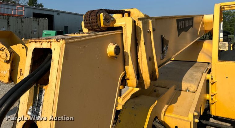 image for item OF9971 2006 Pettibone 8044 telehandler