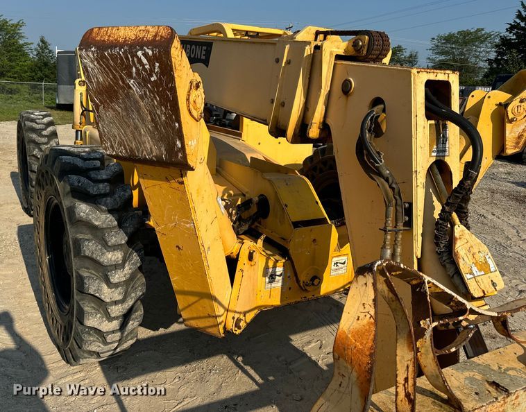 image for item OF9971 2006 Pettibone 8044 telehandler