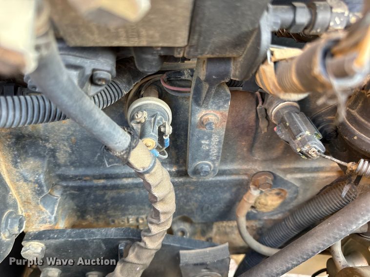 image for item OF9971 2006 Pettibone 8044 telehandler