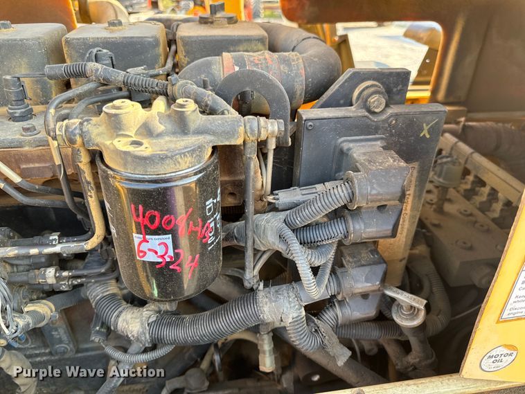 image for item OF9971 2006 Pettibone 8044 telehandler