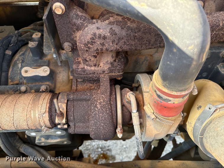 image for item OF9971 2006 Pettibone 8044 telehandler