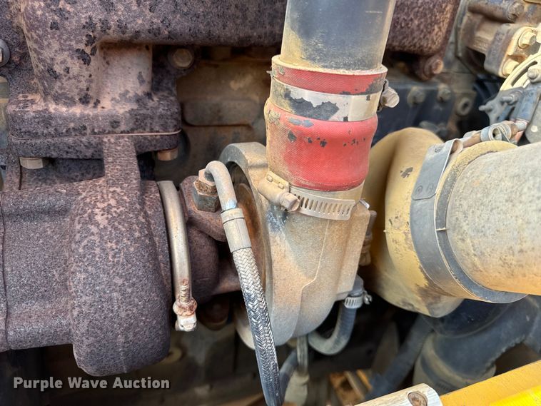 image for item OF9971 2006 Pettibone 8044 telehandler