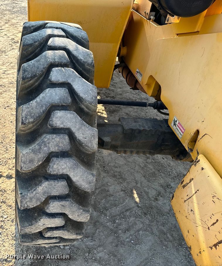 image for item OF9971 2006 Pettibone 8044 telehandler