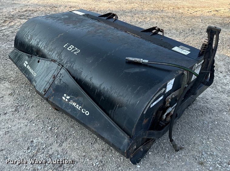 image for item OF9983 Bradco BB72 skid steer sweeper