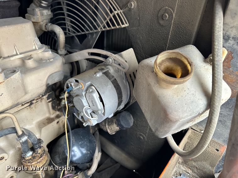 image for item OF9990 Sullivan D185QV air compressor