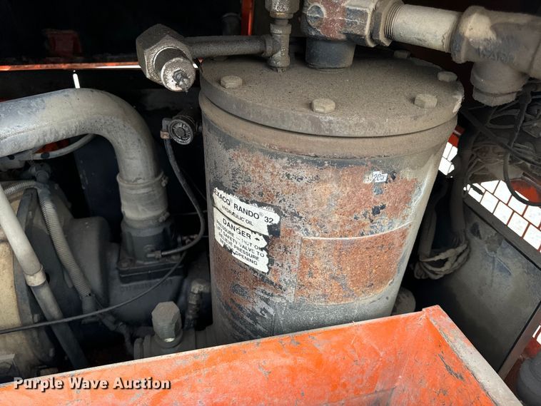 image for item OF9990 Sullivan D185QV air compressor