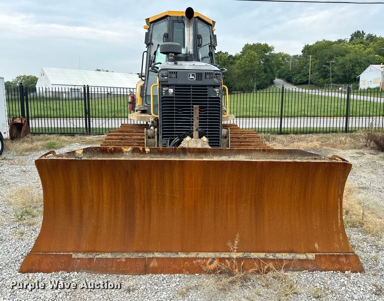 image for item OF9991 2015 John Deere 750K dozer