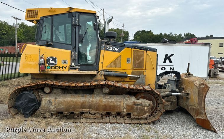 image for item OF9991 2015 John Deere 750K dozer
