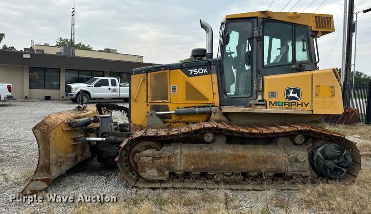 image for item OF9991 2015 John Deere 750K dozer
