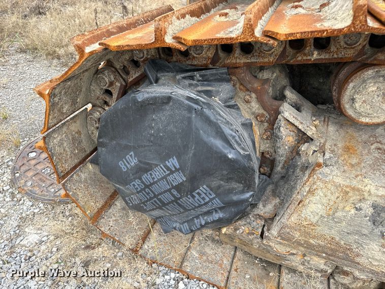 image for item OF9991 2015 John Deere 750K dozer