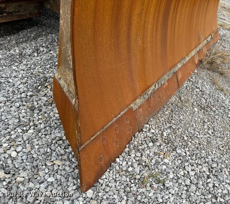 image for item OF9991 2015 John Deere 750K dozer