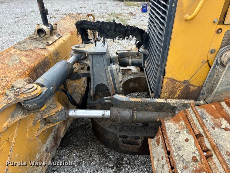 image for item OF9991 2015 John Deere 750K dozer