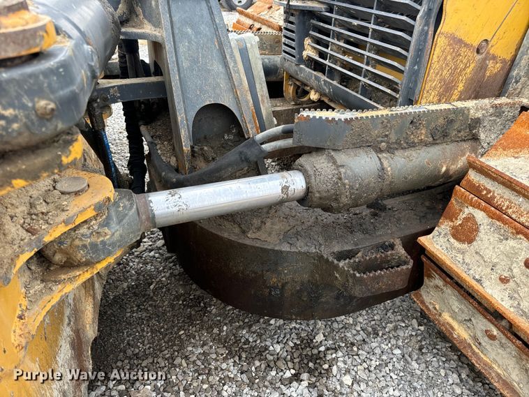 image for item OF9991 2015 John Deere 750K dozer