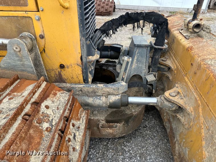 image for item OF9991 2015 John Deere 750K dozer